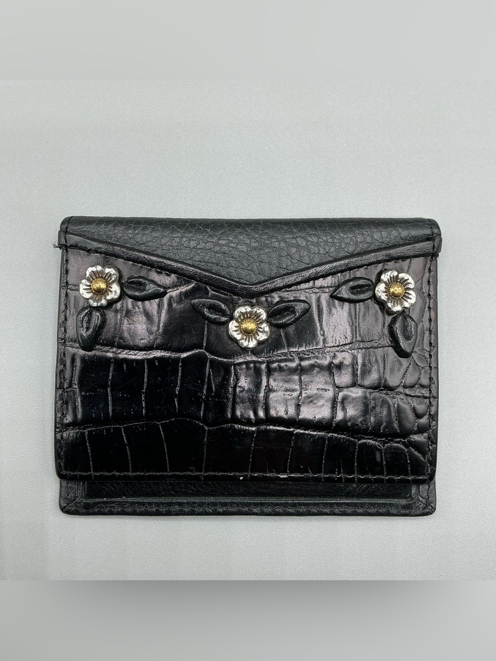Brighton Black Floral-Accent Croc-Embossed Leather Vintage Wallet